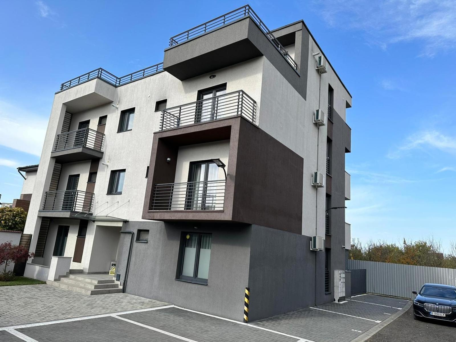 בראשוב Luxury Glam Apartments & Studios Near Coresi Mall מראה חיצוני תמונה